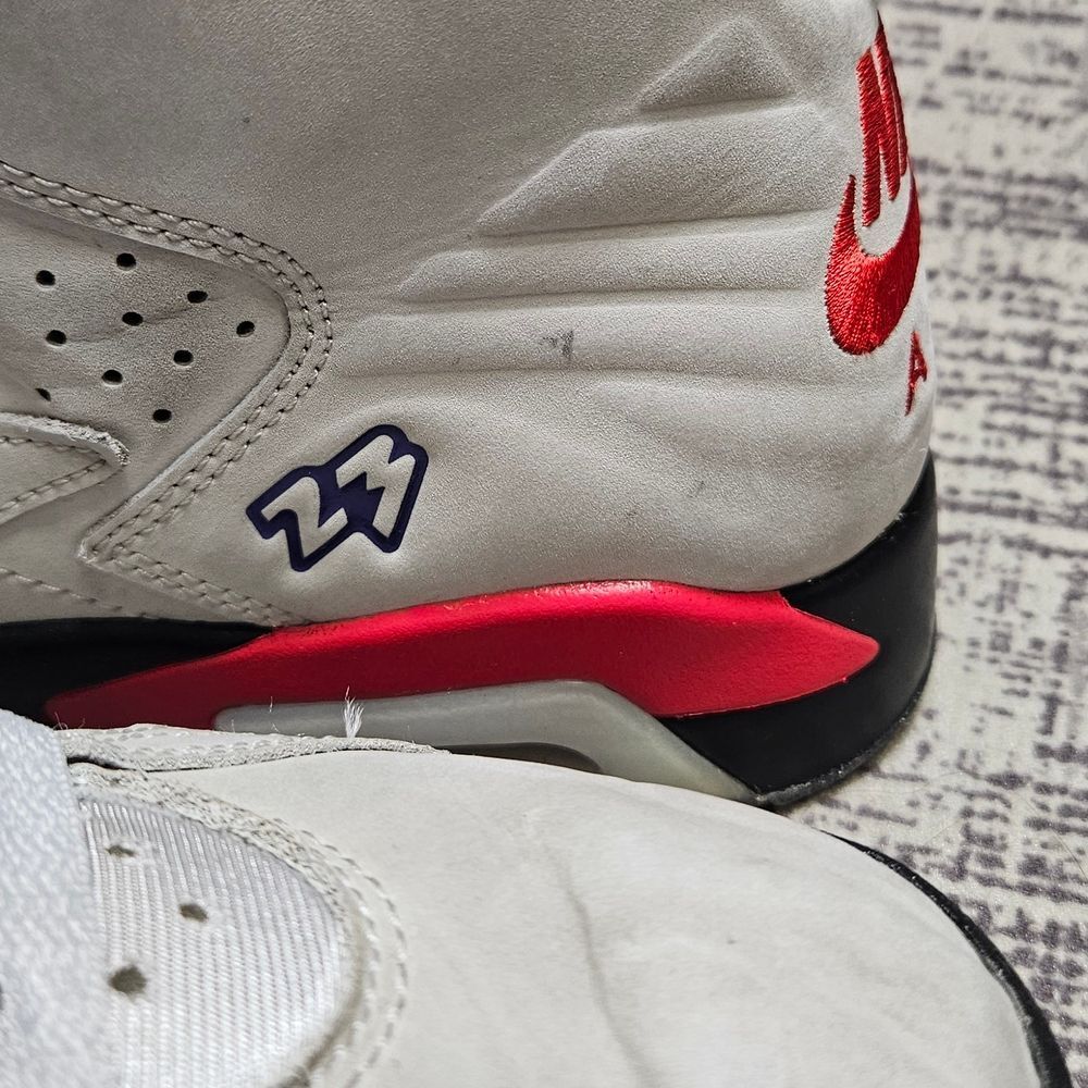 Nike Air Jordan Jumpman MVP Men's shoes. DZ4475-026 . White/Black/Red. Choose SZ - Picture 16 of 16